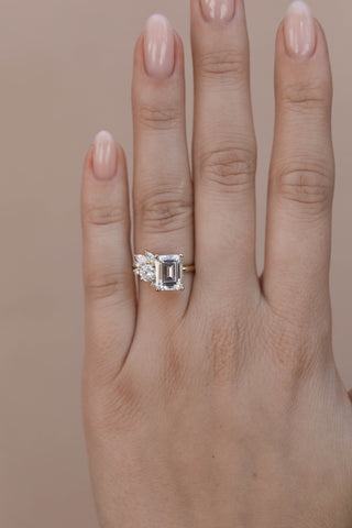 1.0 CT - 3.0 CT Emerald Cluster Engagement Ring