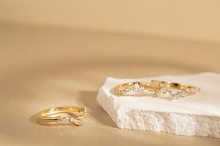 0.28 CT Round E- VS1  Diamond chevron setting  Wedding Band