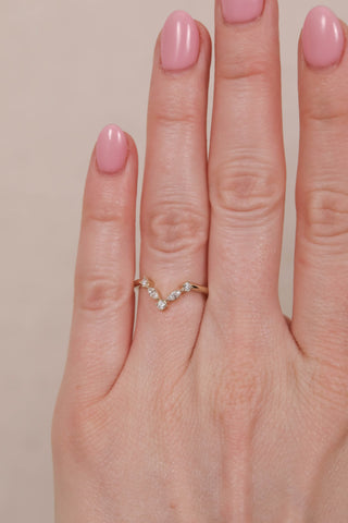 0.20 TCW Marquise & Round Curved Diamond Wedding Band