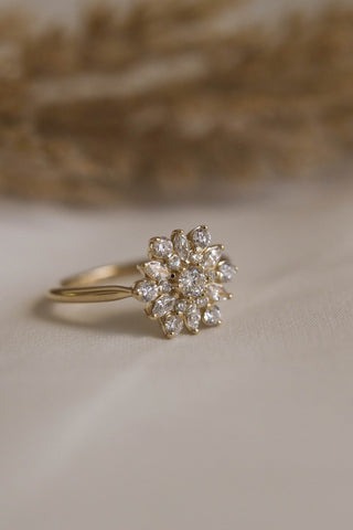 0.10 CT Round Vintage Engagement Ring