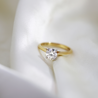 1.0-3.0 CT Round  Lab Grown  Diamond Solitaire Engagement Ring
