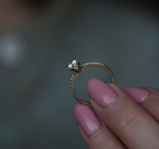 0.50 CT Round Solitaire CVD F/VVS1 Diamond Engagement Ring - violetjewels