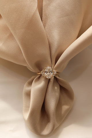 1.30 CT - 3.50 CT Oval Cluster Engagement Ring