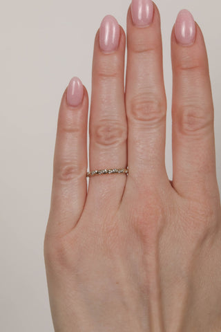 0.10 TCW Round Twisted Diamond Wedding Band