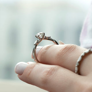 1.0 -3.0 CT Round  Lab Grown Diamond Twig Engagement Ring