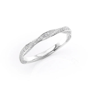 Twisted wedding band with round diamonds – stylish and elegant intertwined design
