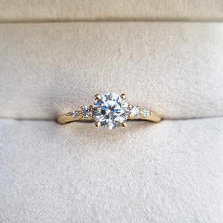 Round Pave Setting Lab Grown Diamond Engagement Ring – Elegant, Sustainable Sparkle with Timeless Charm