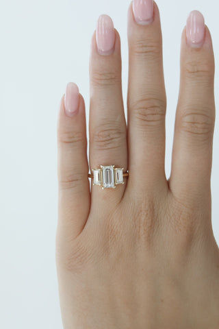 1.0 CT - 3.0 CT Baguette Three stone Engagement Ring