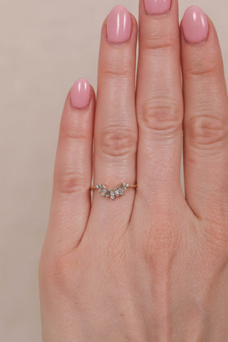 0.20 TCW Baguette & Round Crown Style Diamond Wedding Band