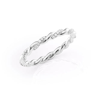 Twisted wedding band with round diamonds – elegant and unique braided design