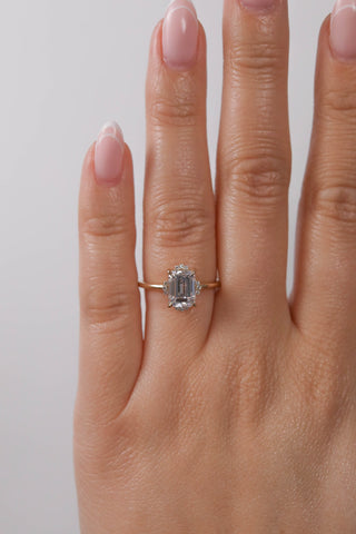 1.75 CT - 3.50 CT Emerald Cluster Diamond Engagement Ring