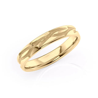 Classic plain wedding band with polished finish – simple and timeless design