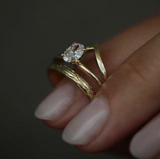 0.91 CT Oval Solitaire CVD E/VVS2 Diamond Engagement Ring - violetjewels