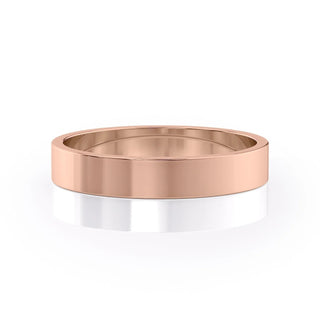 Plain wedding band with sleek polished finish – classic and minimalist design