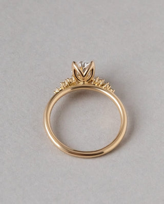 1.10-3.0 CT Oval  Lab Grown Diamond Cluster Style Engagement Ring