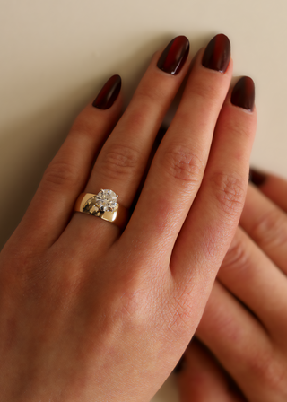 1.50 -3.50 CT Round CVD Diamond Unique Setting Engagement Ring