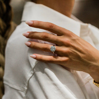 2.0-4.0 CT Round Shaped Lab Grown Diamond Hidden Halo Engagement Ring