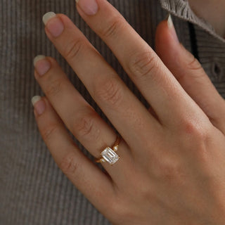 1.0-3.0 CT Emerald  Lab Grown Diamond Three Stone Style Engagement Ring