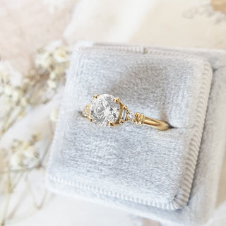 1.0 CT Round Cluster D/VS1 Lab Grown Diamond Engagement Ring - violetjewels