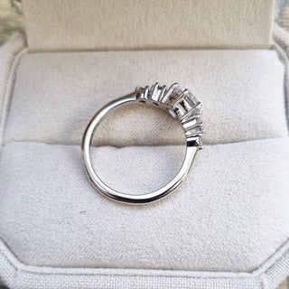 Round Five Stone Lab Grown Diamond Engagement Ring – Classic, Sustainable Brilliance with Modern Elegance