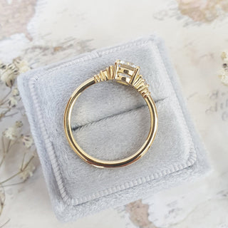 1.0 CT Round Cluster D/VS1 Lab Grown Diamond Engagement Ring - violetjewels