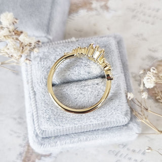 0.85 CT Round Cluster Style D/VVS2 Lab Grown Diamond Engagement Ring - violetjewels