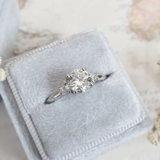 1.0 CT Round Cut Five Stone E/VS1 Lab Grown Diamond Engagement Ring - violetjewels