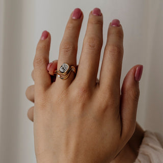 1.47 -3.50 CT Cushion Lab Diamond Unique Engagement ring