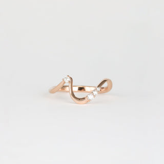 0.11 TCW Round Lab Grown Diamond Curved Wedding Band