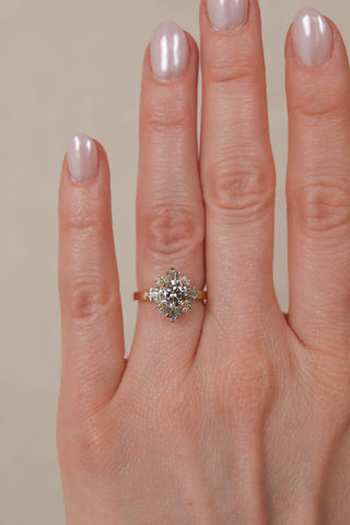 1.0 CT - 3.0 CT Round Diamond Cluster Engagement Ring