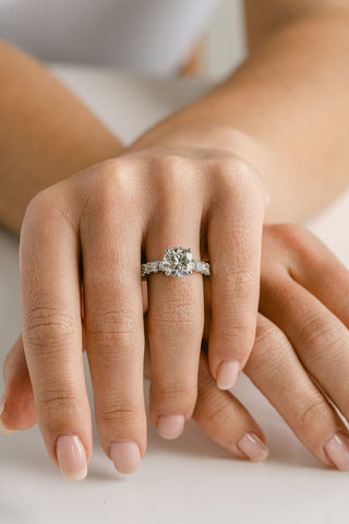 Round lab grown diamond engagement ring with pave band in 14K gold, designed for maximum brilliance and modern elegance.