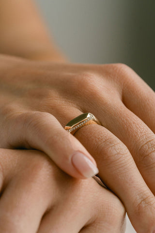 0.15 TCW Round EF-VVS Diamond Bezel Wedding Band