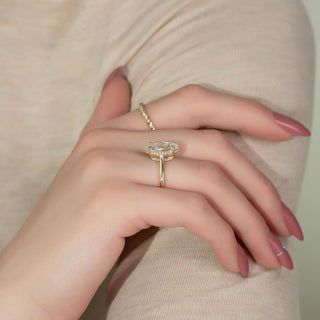 2.0-4.0 CT Oval  Lab Grown Diamond Hidden Halo Setting Engagement Ring