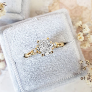 1.0 CT Radiant Cut Five Stone D/VS1 Lab Grown Diamond Engagement Ring - violetjewels