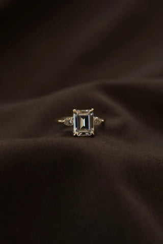 1.0 - 3.0 CT Emerald Diamond Three Stone Engagement Ring