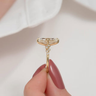 1.0–3.0 CT marquise cut CVD diamond engagement ring with pave setting in 14K gold, designed for elegant, eye-catching sparkle.