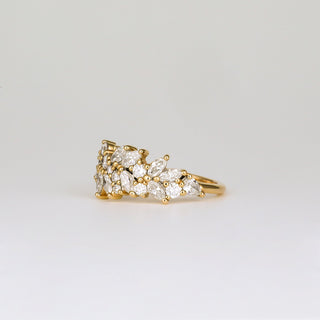 0.92 TCW Round & Marquise EF-VVS Diamond Cluster Wedding Band