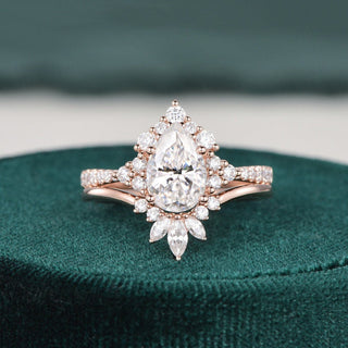 1.50 CT Pear Cut Cluster Moissanite Bridal Ring Set - violetjewels