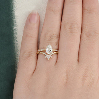 1.0 CT Pear Cut Solitaire Pave Setting Moissanite Bridal Ring Set - violetjewels