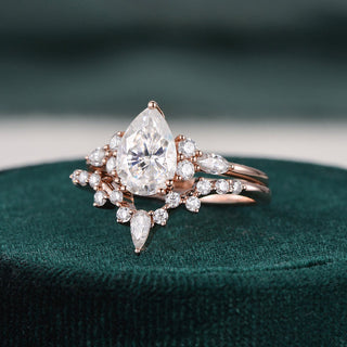 1.50 CT Pear Cut Cluster Moissanite Bridal Ring Set - violetjewels