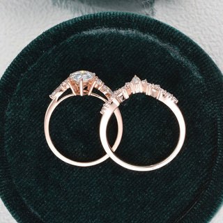 1.50 CT Pear Cut Cluster Moissanite Bridal Ring Set - violetjewels