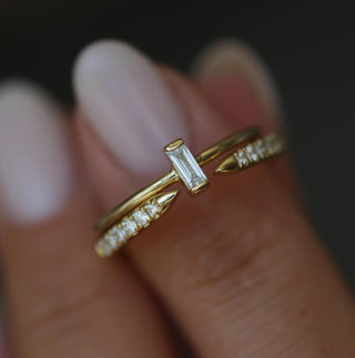 0.11 CT Baguette Solitaire CVD E/VS1 Diamond Engagement Ring - violetjewels