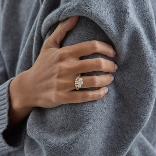 1.20-3.50 CT Oval Shaped Lab Grown Diamond Three Stone Engagement Ring