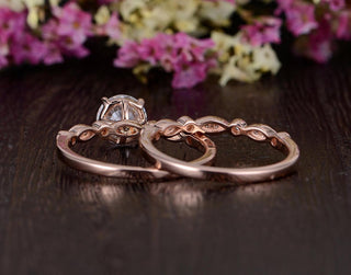 1.0 CT Round Cut Solitaire Milgrain Style Moissanite Bridal Ring Set - violetjewels