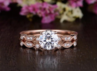 1.0 CT Round Cut Solitaire Milgrain Style Moissanite Bridal Ring Set - violetjewels