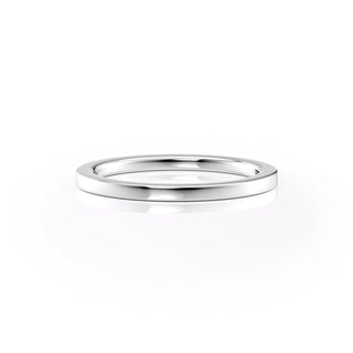 Plain wedding band in polished 14K gold – minimalist and timeless design