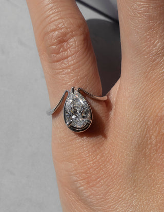 1.25 - 2.0 CT Pear Shaped Lab Grown Diamond Unique Style Engagement Ring