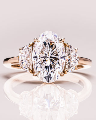 4.0 CT Oval Cut Three Stone Moissanite Engagement Ring - violetjewels