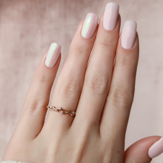 Round diamond twig wedding band with nature-inspired design – delicate and unique