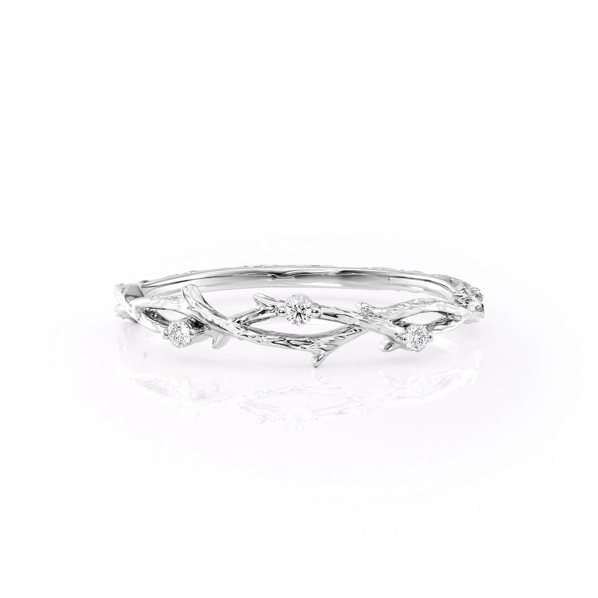 Twig-inspired wedding band with round diamonds – nature-themed and elegant design